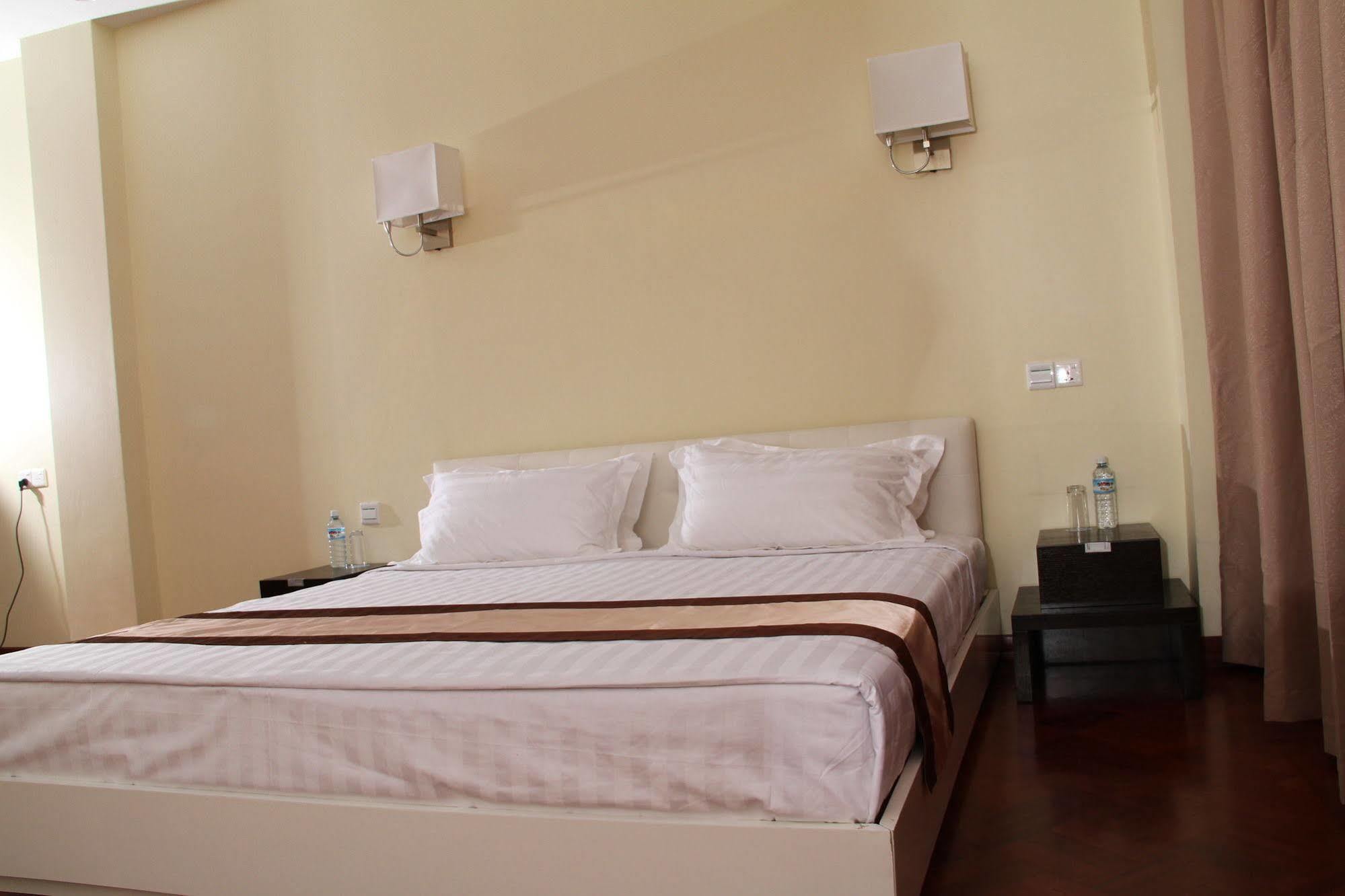 Sky Man Hotel Gyogon 外观 照片