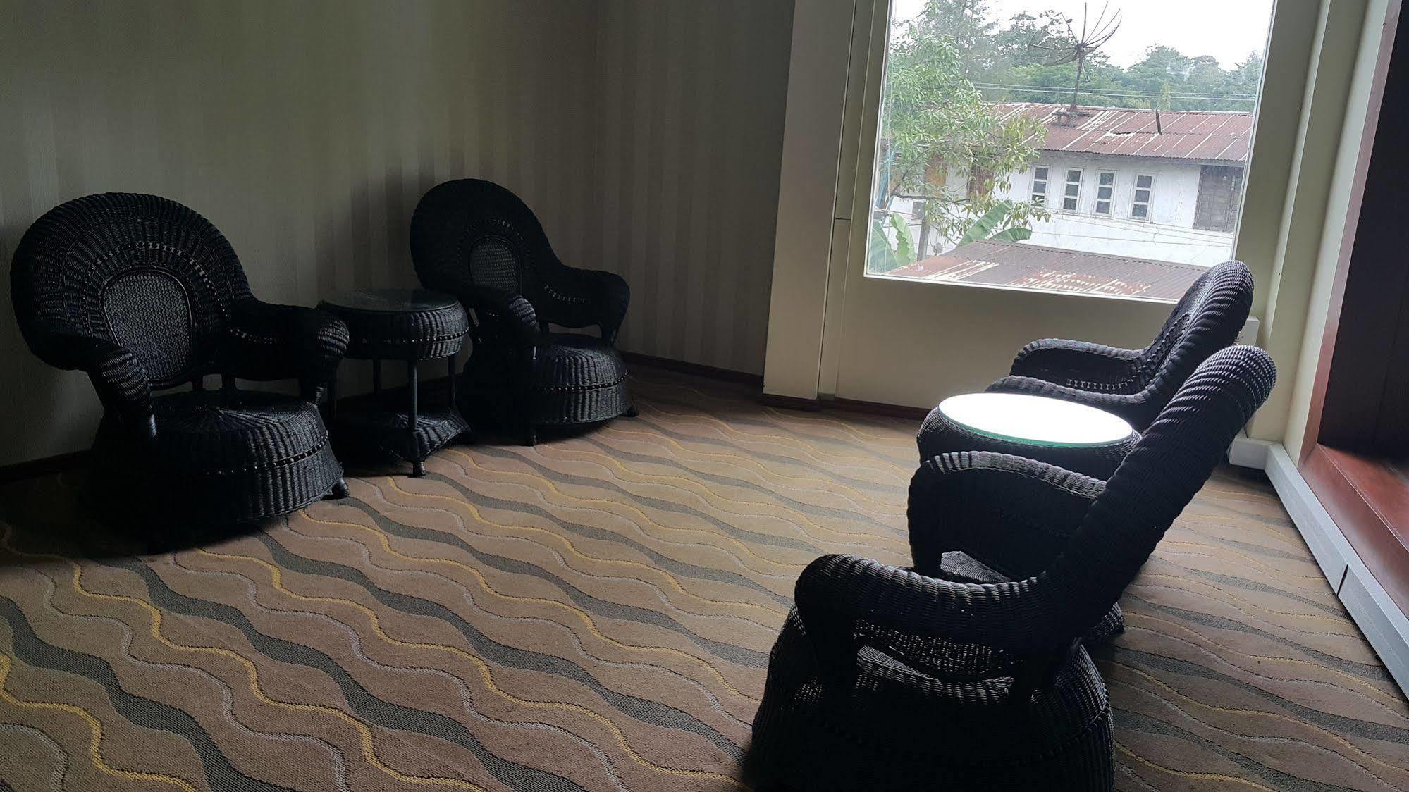 Sky Man Hotel Gyogon 外观 照片
